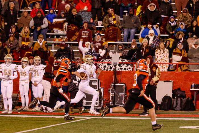 Byron Mount Carmel Illinois 3A football November 24 2023 Nate Latsch 24319